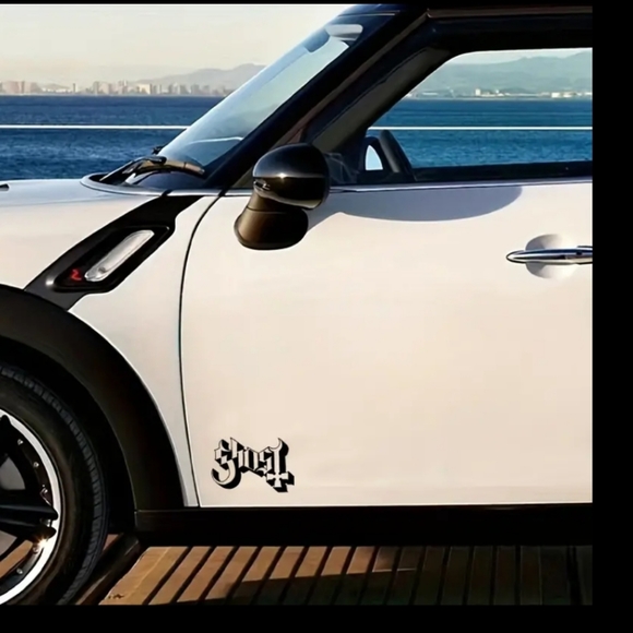 Ghost Die-Cut Sticker - Picture 3 of 4